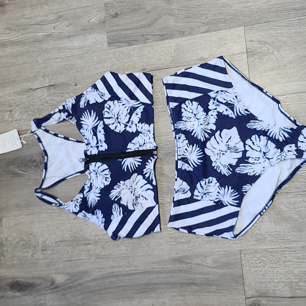 Zipped front 2 pcs